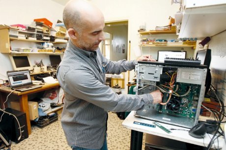 Tous les produits électriques et électroniques  sont récupérés, recyclés ou réparés. (Photo Philippe Bataille, SO)
